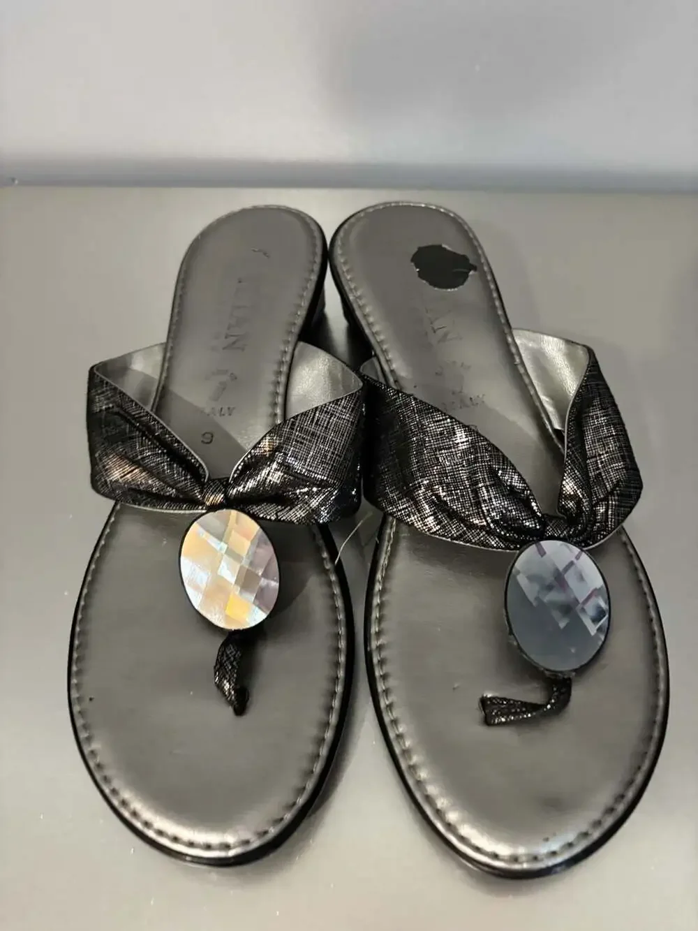 Italian Shoemakers Silver Metallic Wedge Thong Sandals with Gem 9